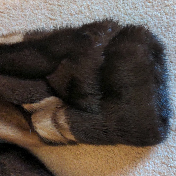 3. Vintage Alexander Furs Montreal Mink Chevron Stripe Coat  Luxe Designer - Picture 5 of 9